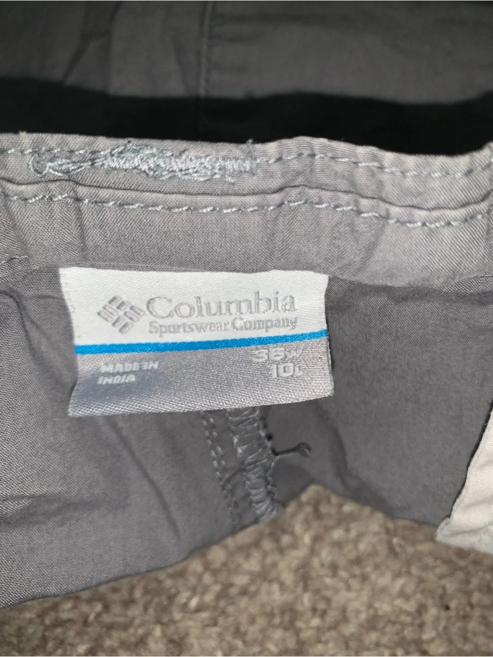 Men's Flat-Front Casual Shorts in Gray